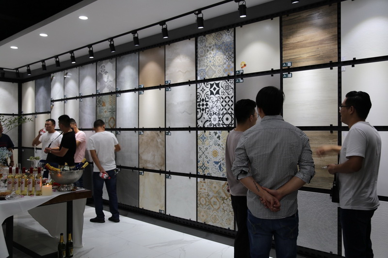 1505881229893342.jpg 08.jpg